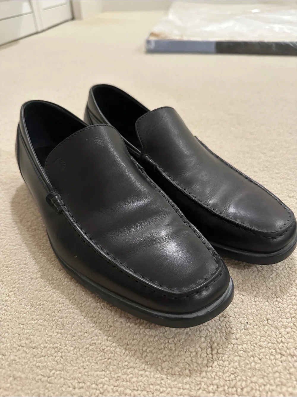 Tod’s Black Leather Men's Loafers